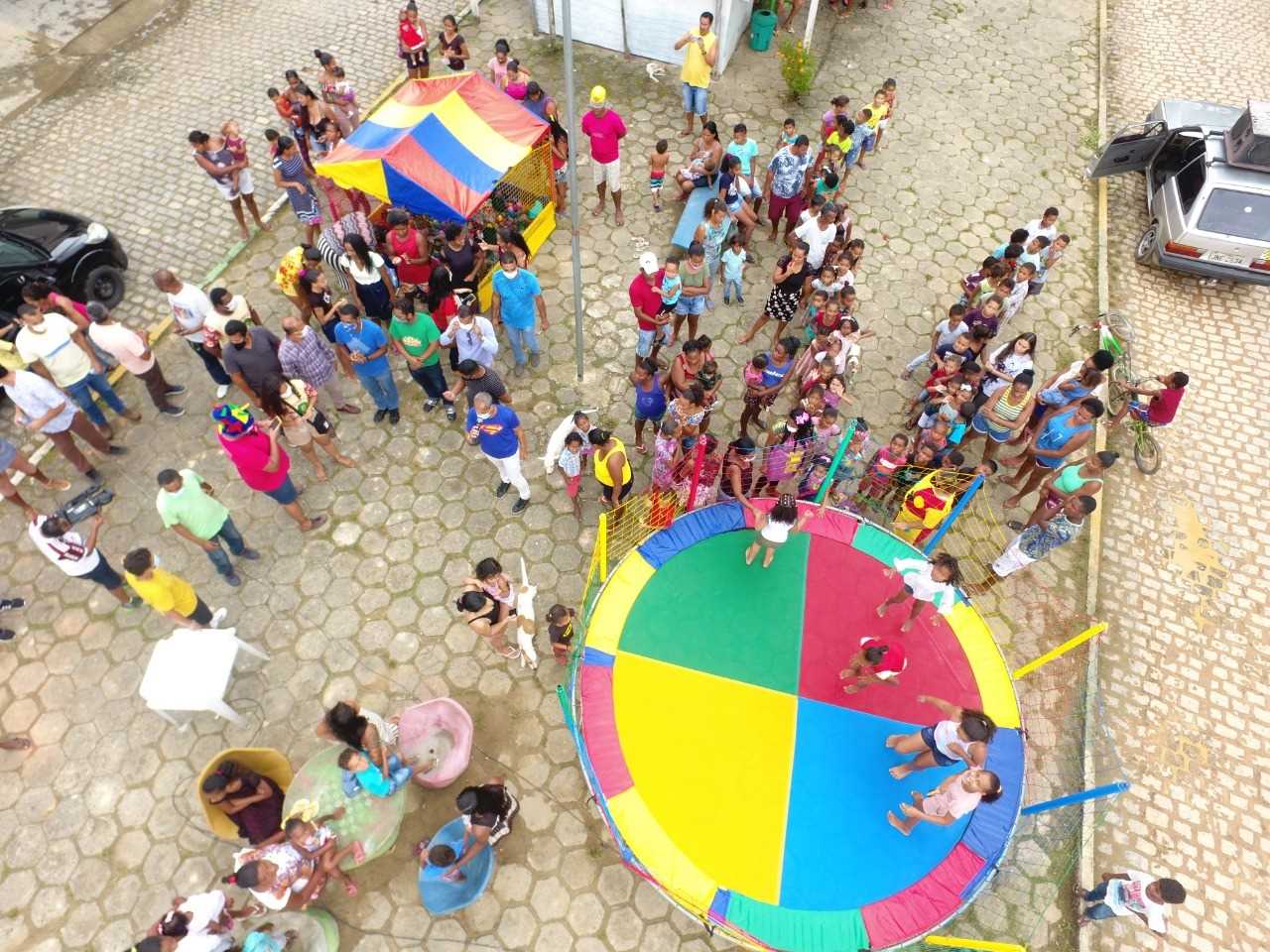 Camacã: Prefeitura leva diversão e alegria para as crianças de Camacã, distritos e povoados